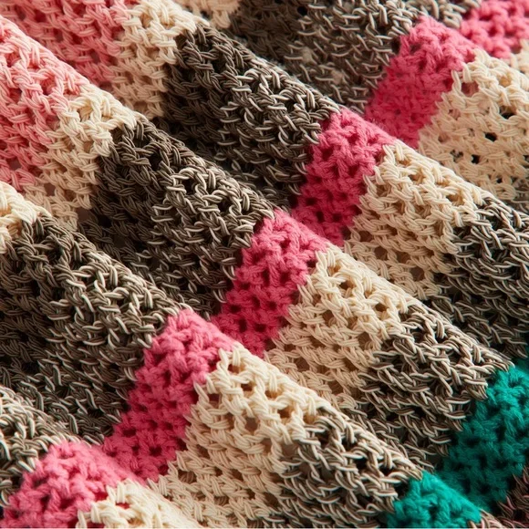 Kith Women Spencer II Crochet Jersey - Picture 5 of 6